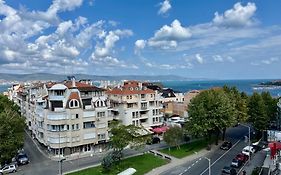 Alexandr Apartments Vigo Nesebar