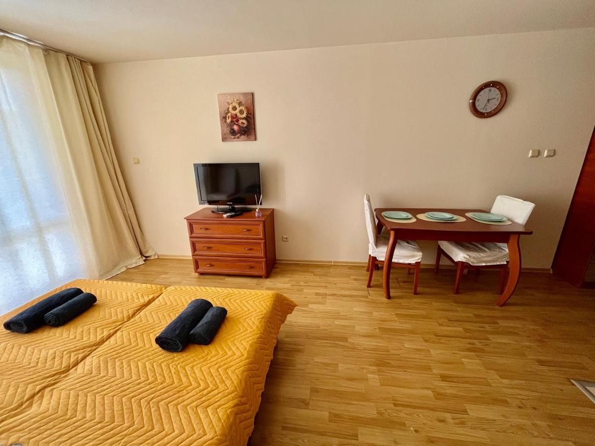 Alexandr Apartments Vigo Несебър Екстериор снимка