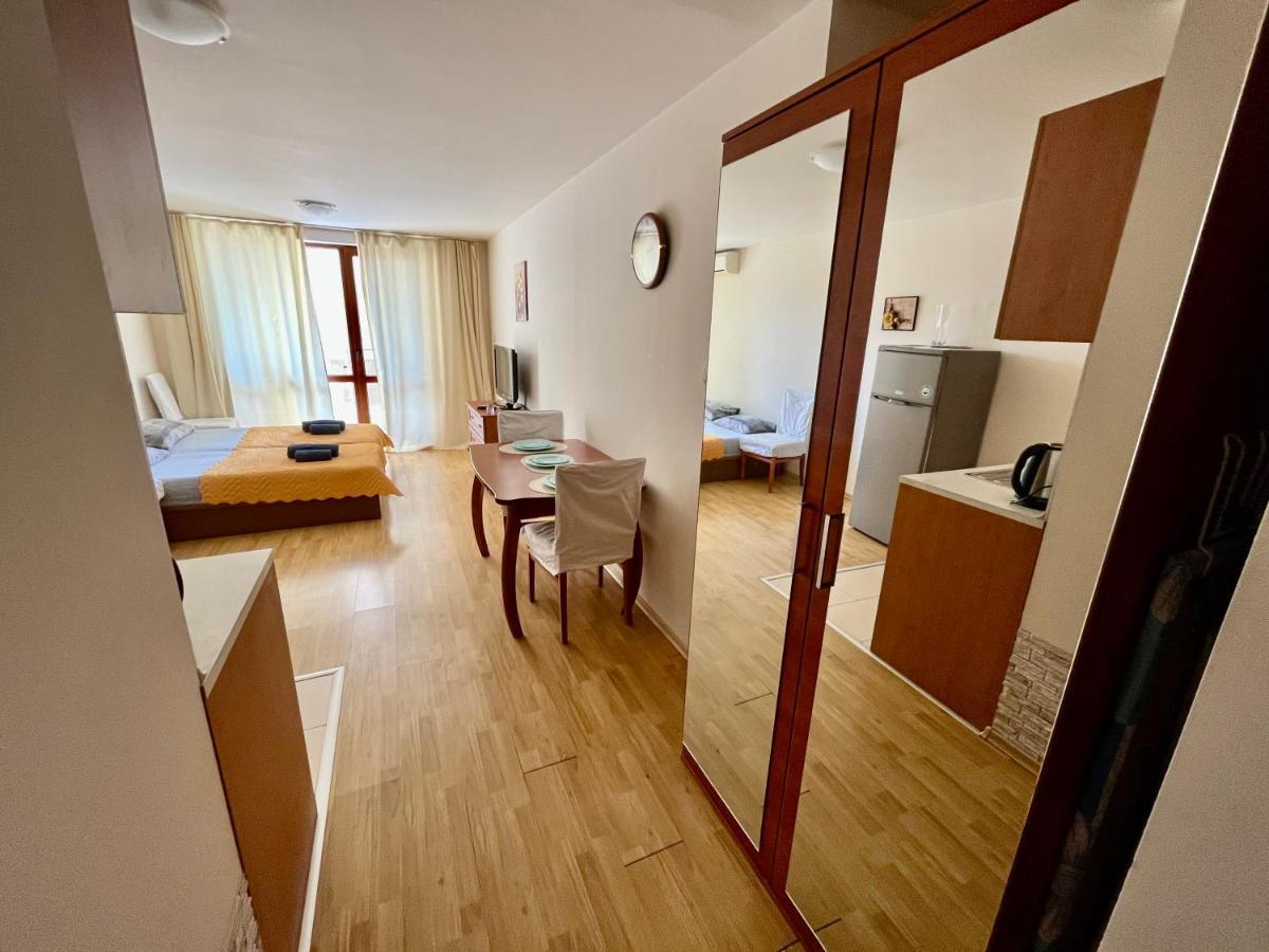 Alexandr Apartments Vigo Несебър Екстериор снимка
