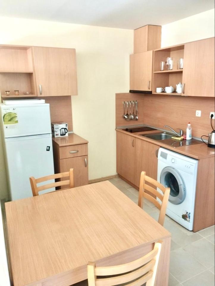 Alexandr Apartments Vigo Несебър Екстериор снимка